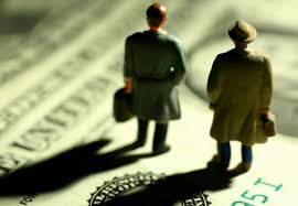 الأطراف والمركز ورأسمالية المال والعمال