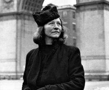 خمسُ سونيتَّات