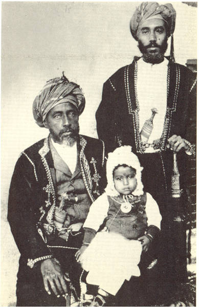 كيف غير الإنجليز توجه السلطان تيمور في تعليم ابنه سعيد؟