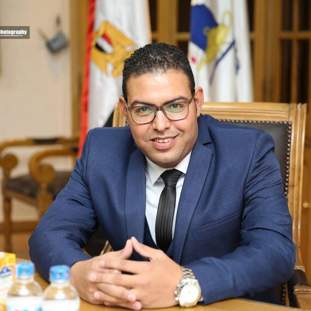 مصطفى سليم: صفعة الواقع أيقظت لديّ موقفاً نقدياً من الحياة