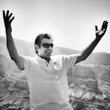 عن ناصر البدري وأبوية السلطان