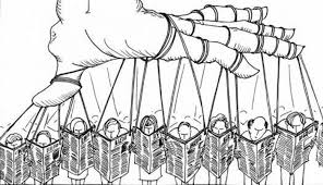 عندما تتجند النخب السياسية من أجل الامتيازات يصبح الشعب ضحية