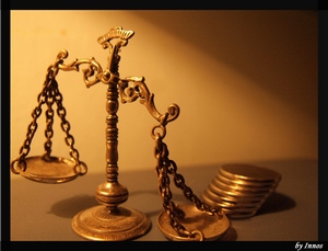 القضاء ليس خطا أحمرا وأشياء أخرى