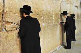 أصوات لن تسمعها: الأقصى للمسلمين