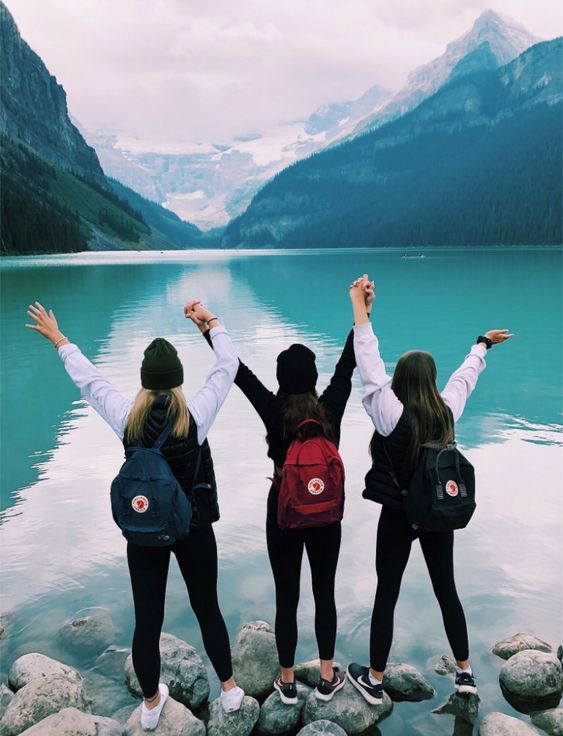 كم صديق يحتاج إليه الإنسان؟